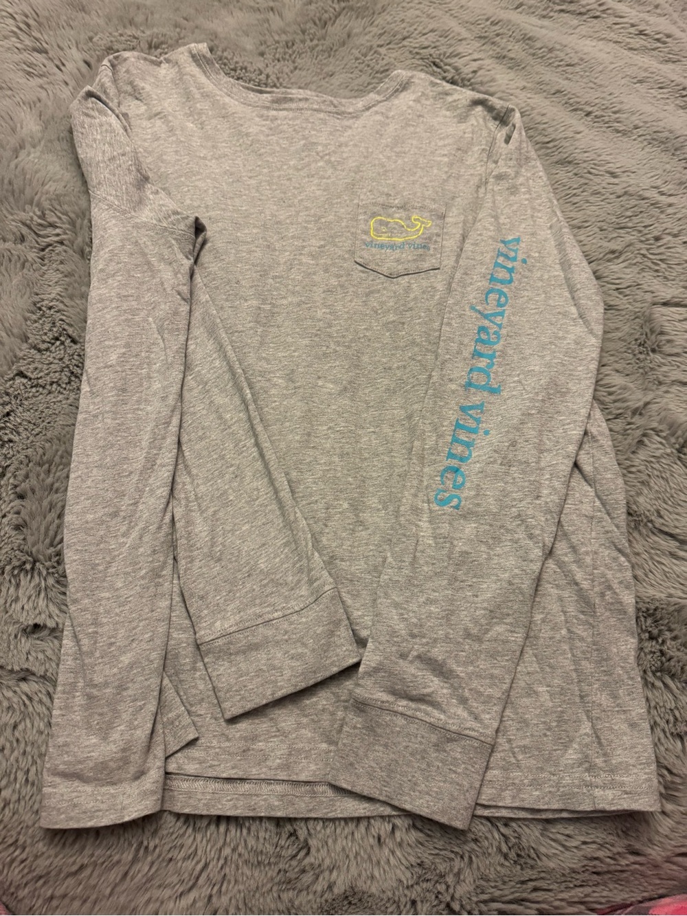 Vineyard Vines Womens Gray Long-Sleeve Pocket Tee